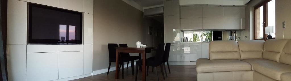 Апартаменты Lake Apartment Элк-56