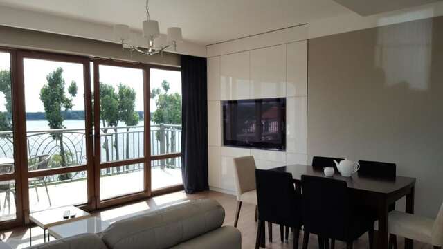 Апартаменты Lake Apartment Элк-59